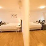 Between Schoenbrunn&the City Center. Apt. 40